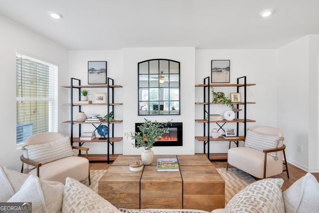 109 Village Green Drive, Adairsville, GA 30103