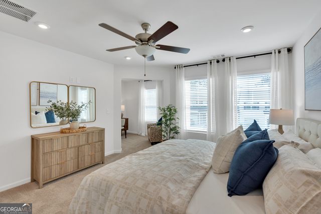 109 Village Green Drive, Adairsville, GA 30103