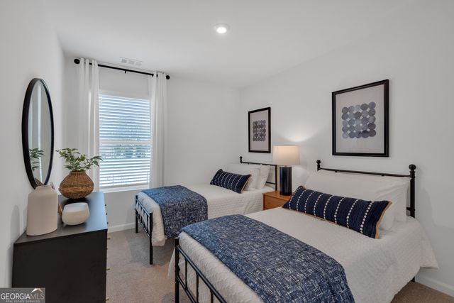 109 Village Green Drive, Adairsville, GA 30103