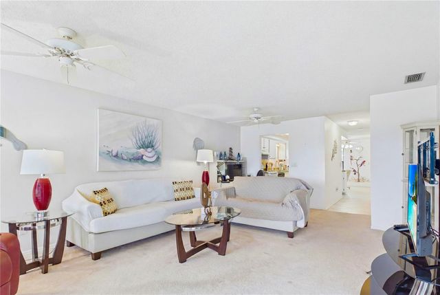 4218 SE 20TH PLACE D5, Cape Coral, FL 33904