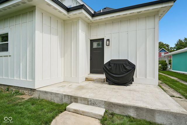 945 E Minnesota Street, Indianapolis, IN 46203