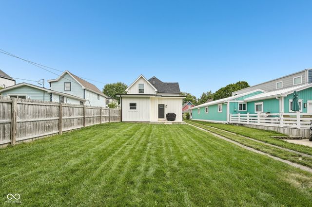 945 E Minnesota Street, Indianapolis, IN 46203