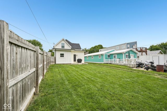 945 E Minnesota Street, Indianapolis, IN 46203