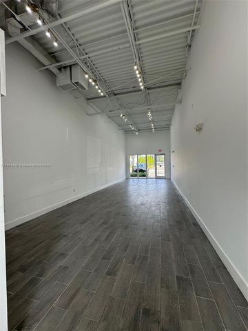 9620 Stirling Rd 103, Cooper City, FL 33024