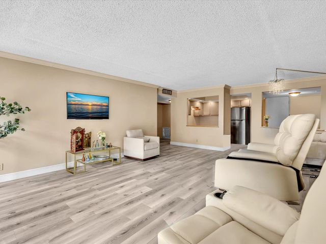 1350 River Reach Drive 111, Fort Lauderdale, FL 33315