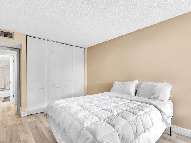 1350 River Reach Drive 111, Fort Lauderdale, FL 33315