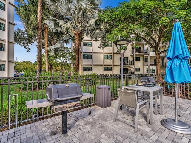 1350 River Reach Drive 111, Fort Lauderdale, FL 33315
