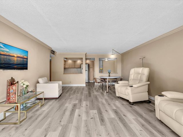 1350 River Reach Drive 111, Fort Lauderdale, FL 33315