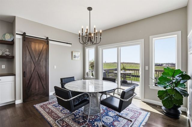 2408 Nature Ridge Drive NW, Palo, IA 52324