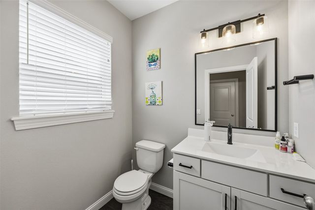 2408 Nature Ridge Drive NW, Palo, IA 52324