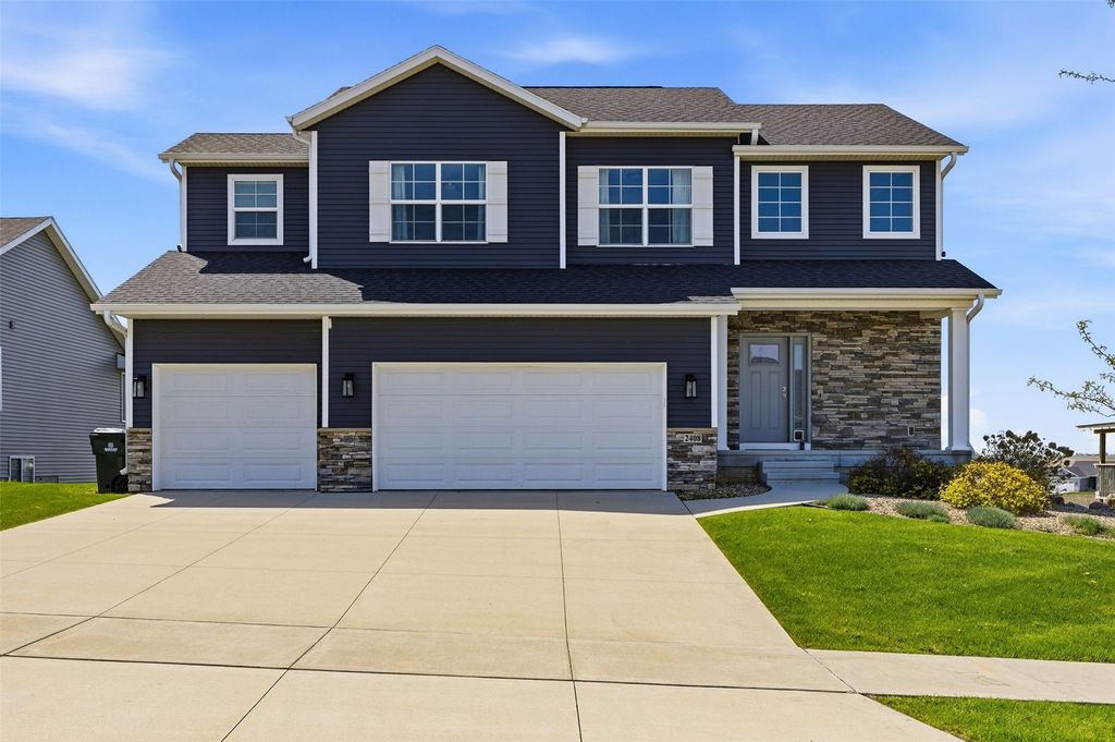 2408 Nature Ridge Drive NW, Palo, IA 52324