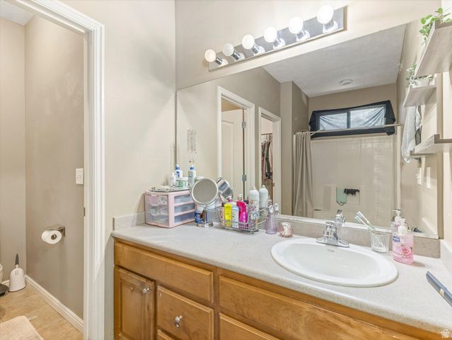 4012 W HEIDELBERG LN, West Jordan, UT 84084