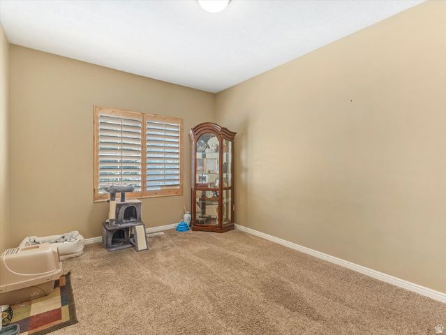 4012 W HEIDELBERG LN, West Jordan, UT 84084