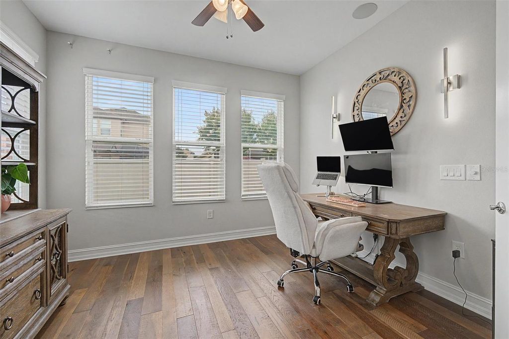 Image 13 of property listing at 4028 EMPOLI COURT, Wesley Chapel, FL 33543