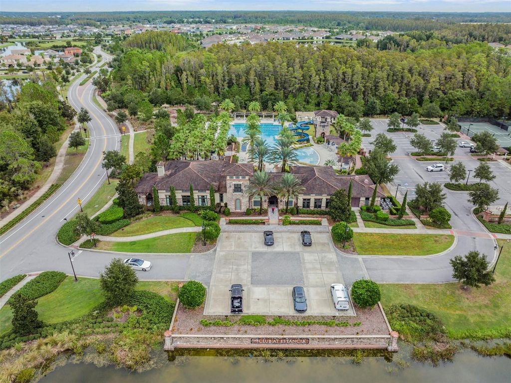 Image 30 of property listing at 4028 EMPOLI COURT, Wesley Chapel, FL 33543