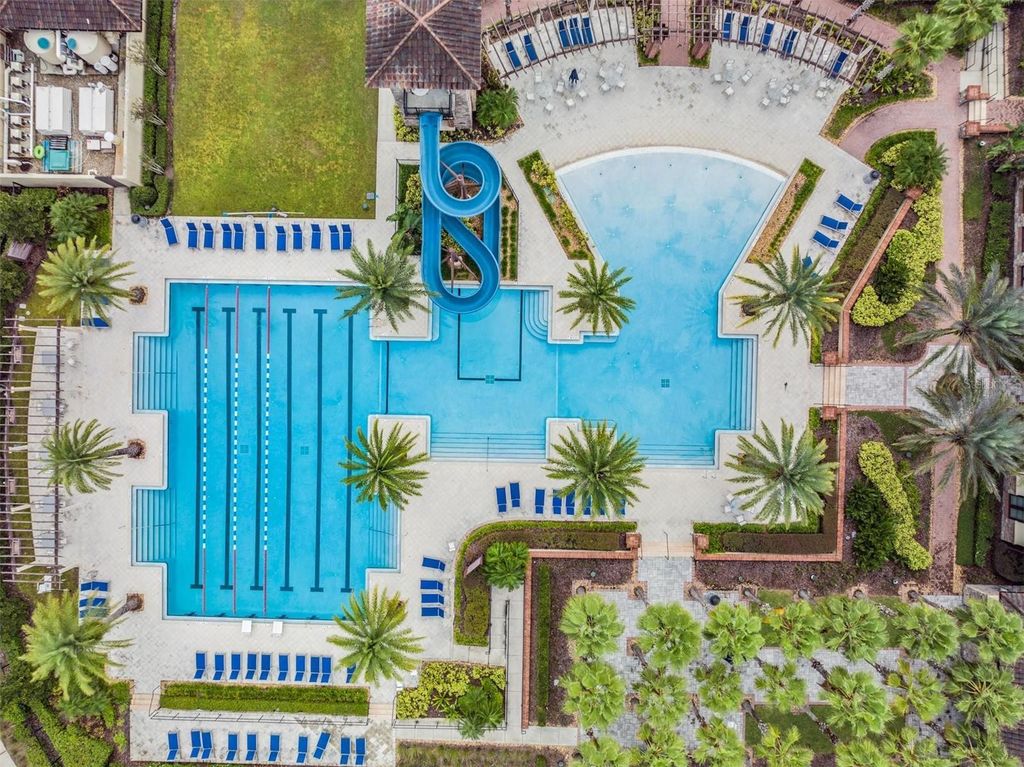 Image 34 of property listing at 4028 EMPOLI COURT, Wesley Chapel, FL 33543
