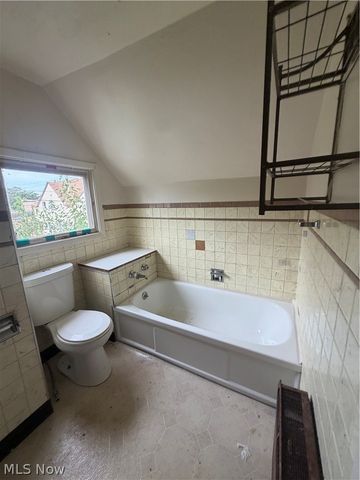 1012 E 72nd Street, Cleveland, OH 44103