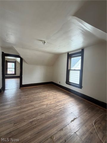 1012 E 72nd Street, Cleveland, OH 44103