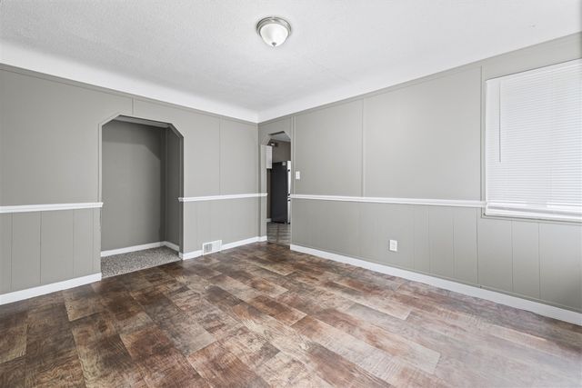 19071 Melvin Street, Roseville, MI 48066