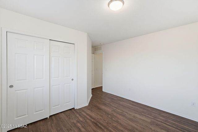 9131 S Whispering Pine Drive, Tucson, AZ 85756