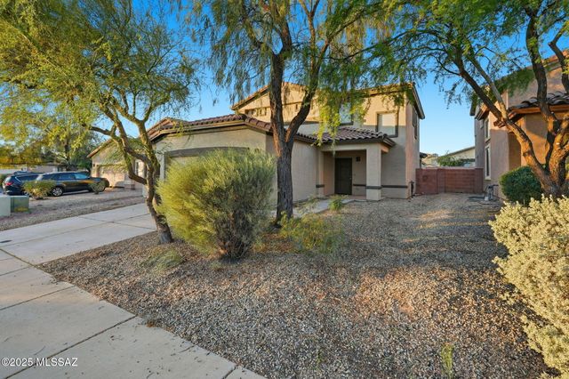 9131 S Whispering Pine Drive, Tucson, AZ 85756
