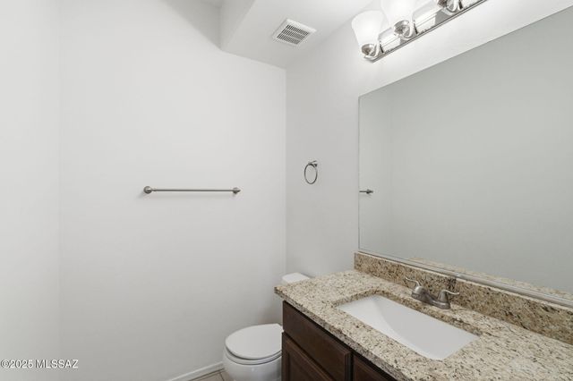 9131 S Whispering Pine Drive, Tucson, AZ 85756