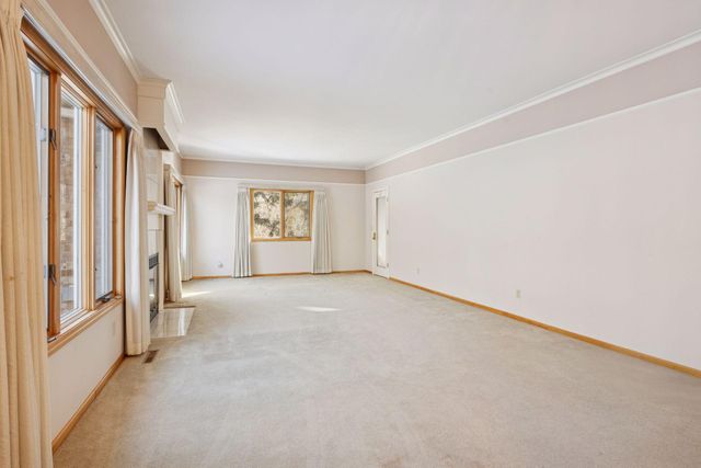 7701 Pondwood Drive, Edina, MN 55439