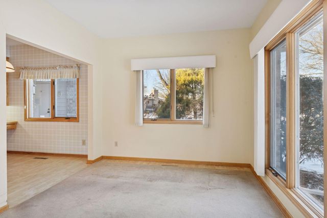 7701 Pondwood Drive, Edina, MN 55439