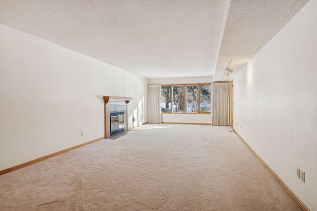 7701 Pondwood Drive, Edina, MN 55439