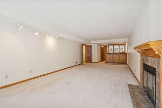 7701 Pondwood Drive, Edina, MN 55439