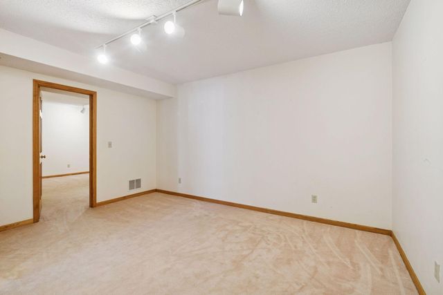 7701 Pondwood Drive, Edina, MN 55439