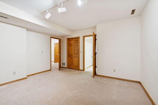 7701 Pondwood Drive, Edina, MN 55439