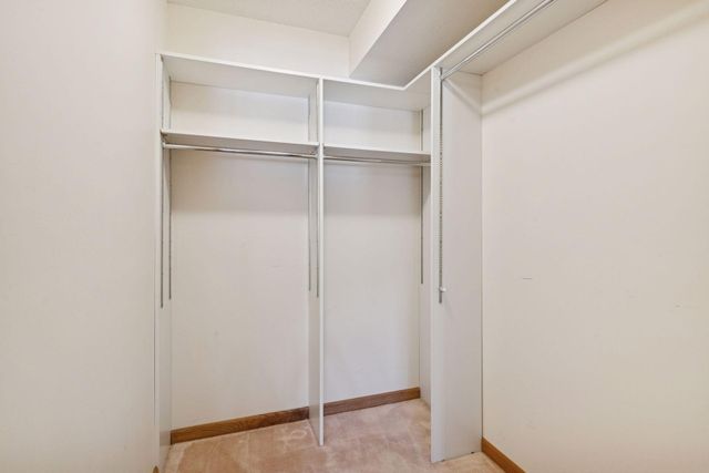 7701 Pondwood Drive, Edina, MN 55439