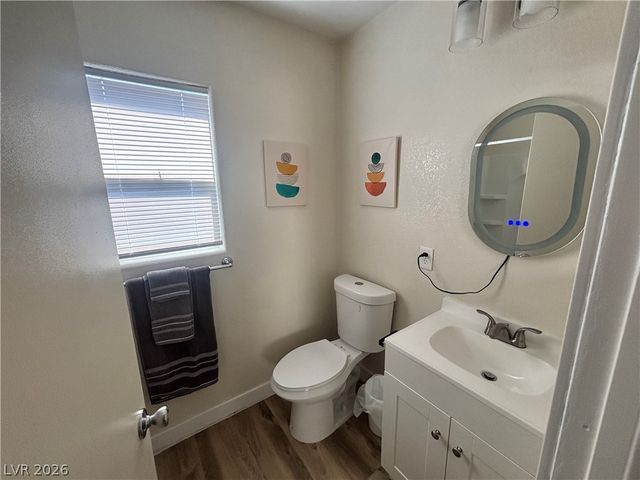 586 Brinkburn Point Avenue, Las Vegas, NV 89178