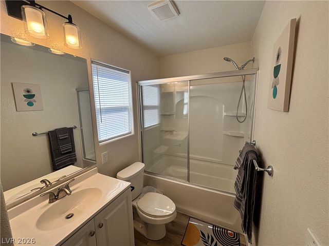 586 Brinkburn Point Avenue, Las Vegas, NV 89178