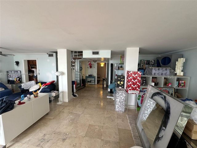 600 NE 36th St PH14, Miami, FL 33137