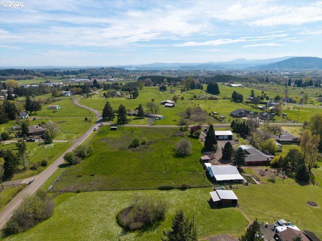 2035 PRIMROSE Loop, Philomath, OR 97370