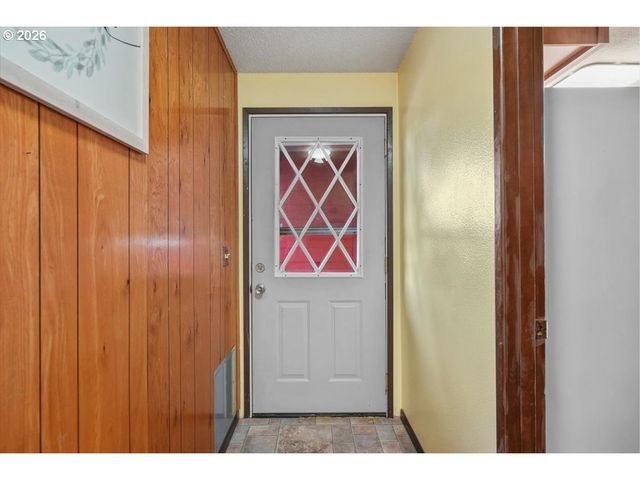 2035 PRIMROSE Loop, Philomath, OR 97370