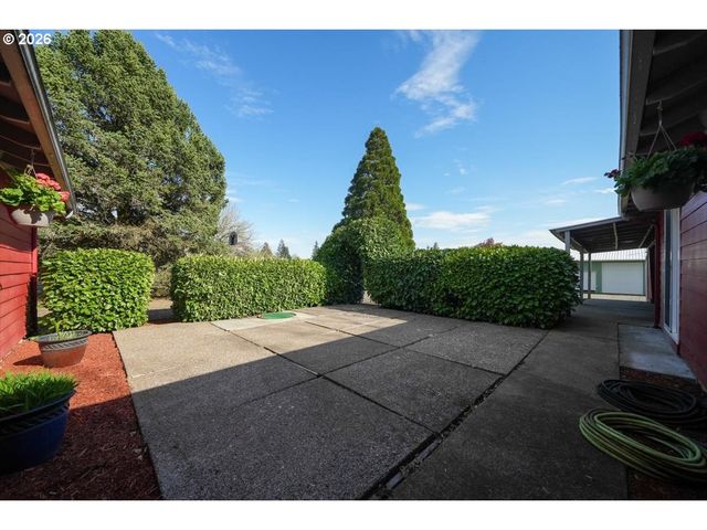 2035 PRIMROSE Loop, Philomath, OR 97370