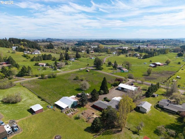 2035 PRIMROSE Loop, Philomath, OR 97370