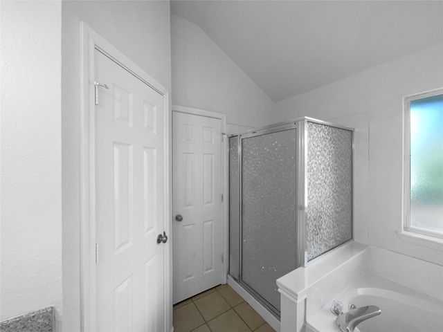 1718 Rosenborough LN S, Round Rock, TX 78665