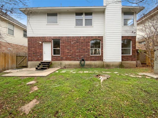 1718 Rosenborough LN S, Round Rock, TX 78665