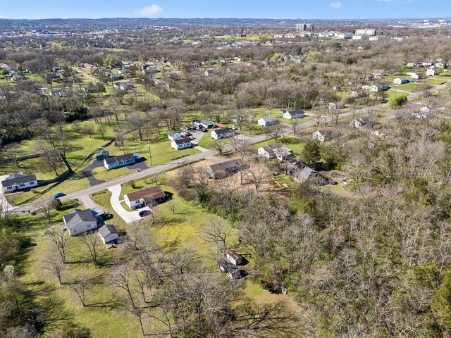 305 Randy Rd, Madison, TN 37115