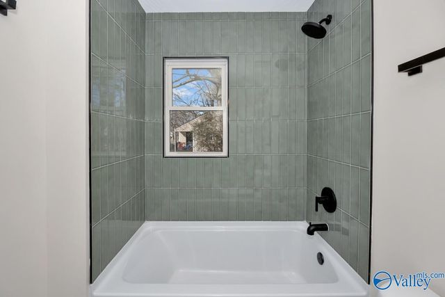 4004 Cypress Avenue SW, Huntsville, AL 35805