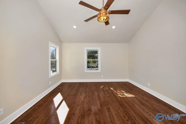 4004 Cypress Avenue SW, Huntsville, AL 35805