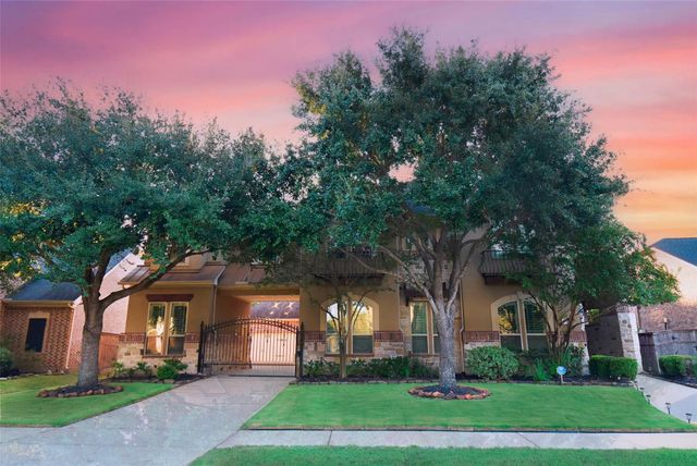 5615 Caspian Falls Lane, Fulshear, TX 77441
