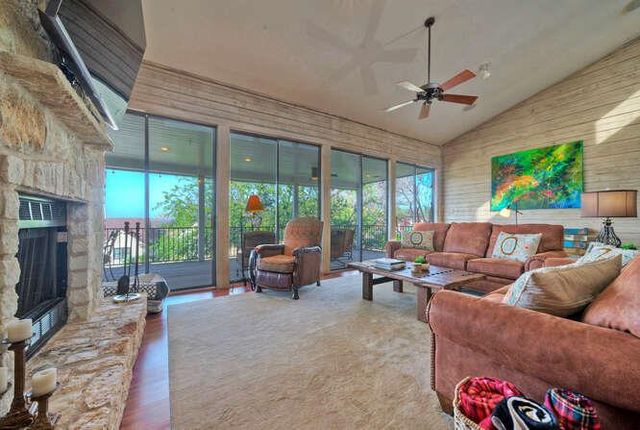 606 Eagle, Lakeway, TX 78734