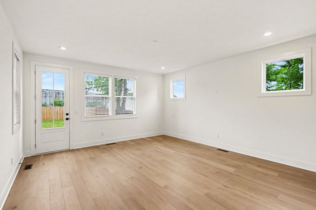 5618A Obrien Ave, Nashville, TN 37209