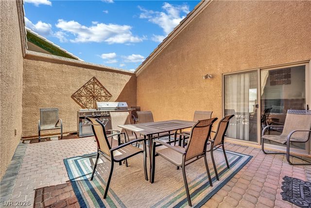 86 Harbor Coast Street, Las Vegas, NV 89148