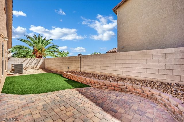 86 Harbor Coast Street, Las Vegas, NV 89148